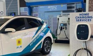 Learn about EV Charger Installation at home in Indonesia, from costs and requirements to PLN promos for home charging. Discover how to make charging your electric vehicle easy and efficient!